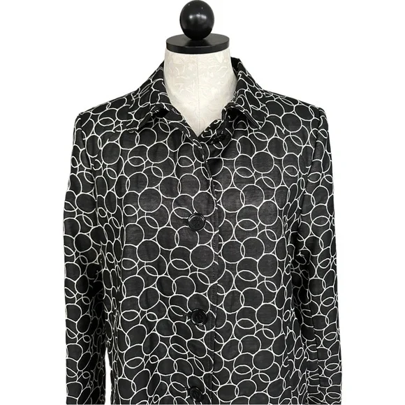 Calvin Klein Geometric Circles Button Front Coat Lined in Pink Size Medium - Picture 6 of 14